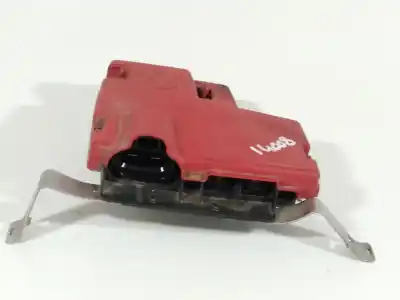 Second-hand car spare part FUSE BOX UNIT for RENAULT MASTER III FURGÓN (FV)  OEM IAM references 241362885R  