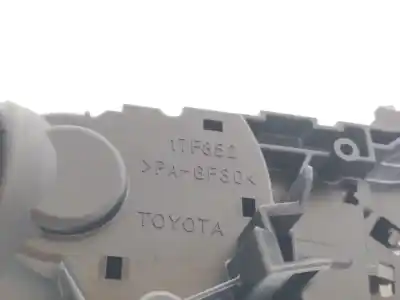 Автозапчастина б/у управління світлом для toyota auris (_e18_) 1.4 d-4d (nde180_) посилання на oem iam 8414002730  