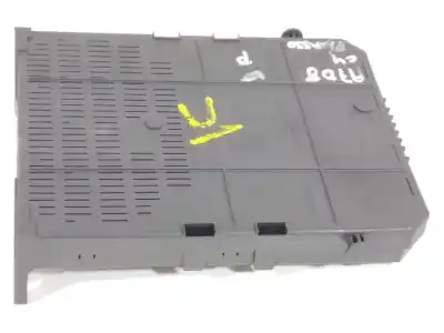 Second-hand car spare part fuse box unit for citroen c4 picasso avatar oem iam references 9666895680  