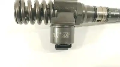 Pezzo di ricambio per auto di seconda mano iniettore per audi a3 (8p) 2.0 tdi riferimenti oem iam 03g130073g 0414720404  Pezzo di ricambio per auto di seconda mano iniettore per audi a3 (8p) 2.0 tdi riferimenti oem iam 03g130073g 0414720404