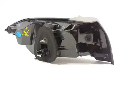 Second-hand car spare part right tailgate light for peugeot 208 ii (ub_, up_, uw_, uj_) 1.2 puretech 100 oem iam references 9823216680  