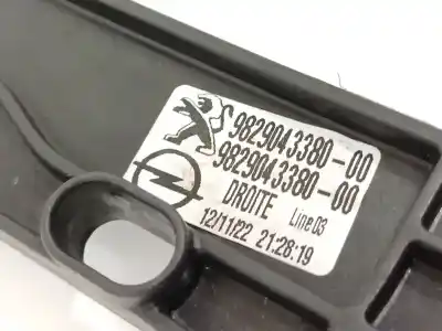 Автозапчастина б/у регулятор переднього правого скла для peugeot 208 ii (ub_, up_, uw_, uj_) 1.2 puretech 100 посилання на oem iam 9829043380 9829043380 