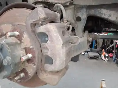 Peça sobressalente para automóvel em segunda mão pinça de travão dianteira esquerda por mitsubishi montero   (v3_w, v2_w, v4_w) 2.8 td (v46w, v26w) referências oem iam   