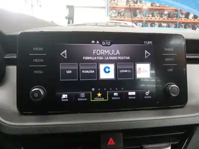Автозапчастина б/у аудіо система / радіо Cd для SKODA SCALA (NW1) 1.6 TDI Посилання на OEM IAM 654035871B  