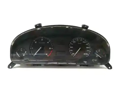 Pièce détachée automobile d'occasion COMPTEUR DE VITESSE TABLEAU DE BORD pour PEUGEOT 406 (8B)  Références OEM IAM 963990380  