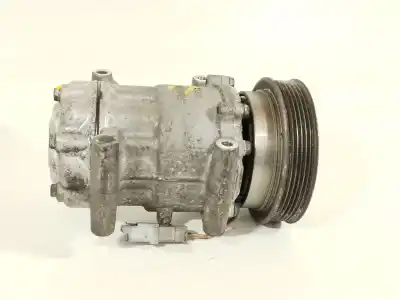 Peça sobressalente para automóvel em segunda mão compressor de ar condicionado a/a a/c por renault clio iii authentique referências oem iam 8200953359a  