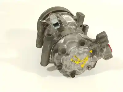 Peça sobressalente para automóvel em segunda mão compressor de ar condicionado a/a a/c por renault clio iii authentique referências oem iam 8200953359a  