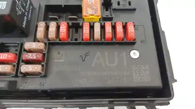 Second-hand car spare part fuse box unit for opel ampera (r12) ev 150 oem iam references 22785253  