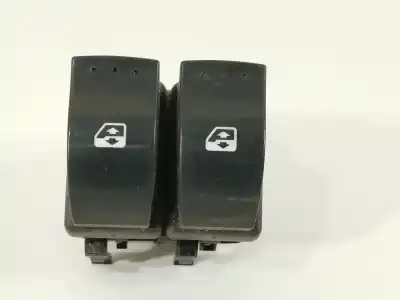 Pièce détachée automobile d'occasion COMMANDE DE LÈVE VITRE AVANT GAUCHE pour RENAULT MASTER KOFFERAUFBAU  Références OEM IAM 476806 8200476806 