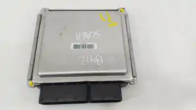 Peça sobressalente para automóvel em segunda mão Centralina De Motor Uce por SKODA SCALA (NW1) 1.6 TDI Referências OEM IAM 04L907445F 28565525 