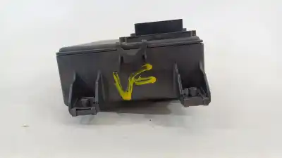 Peça sobressalente para automóvel em segunda mão caixa de fusíveis e relés por opel corsa d (s07) 1.3 cdti (l08, l68) referências oem iam 13286032 401154265 28176266