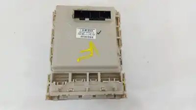 Pezzo di ricambio per auto di seconda mano scatola relè/fusibili per toyota verso (_r2_) 2.0 d-4d (aur20_) riferimenti oem iam 827300f052a 323611k10 315041i21