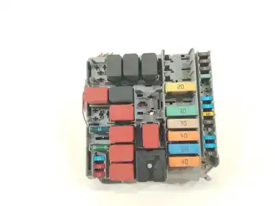 Peça sobressalente para automóvel em segunda mão caixa de fusíveis e relés por fiat 500 (312_) 1.4 (312axc1b, 312cxc1b) referências oem iam 51781452