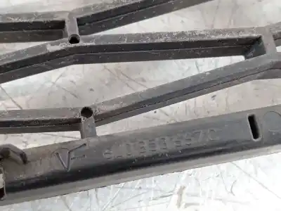 Second-hand car spare part front bumper grille for seat ibiza iv (6j5, 6p1) 1.2 tsi oem iam references 6j0853667c  