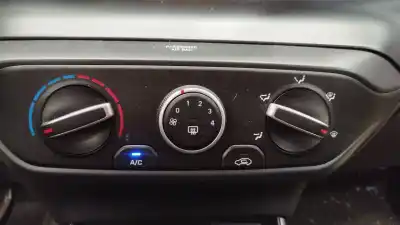 Second-hand car spare part heating / air conditioning control panel for hyundai i20 iii (bc3, bi3) 1.2 oem iam references 97250q0010