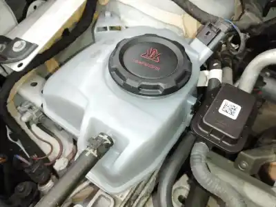Recambio de automóvil de segunda mano de DEPOSITO EXPANSION para SEAT ARONA (KJ7, KJP) 1.0 TSI referencias OEM IAM 2Q0121407D  