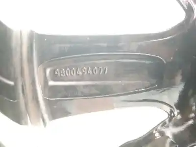 Peça sobressalente para automóvel em segunda mão jante por citroen c3 feel referências oem iam 9800494077  