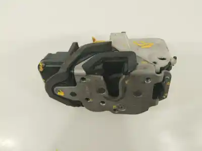 Pezzo di ricambio per auto di seconda mano serratura porta anteriore sinistra per opel astra j lim. cosmo riferimenti oem iam 3023881 133175 