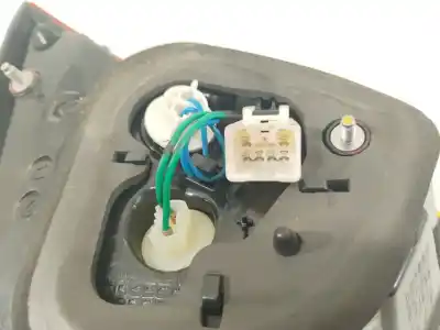 Second-hand car spare part right tailgate door light for kia rio basic oem iam references 924041w2 924041w200 