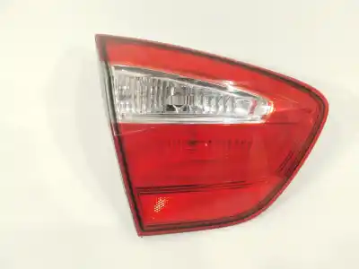 Peça sobressalente para automóvel em segunda mão farolim da mala traseiro esquerdo por kia rio basic referências oem iam 924031w2