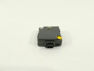 Second-hand car spare part Antenna for LAND ROVER RANGE ROVER SPORT II (L494) 3.0 TDV6 4X4 OEM IAM references JPLA15K622BB LR099130 