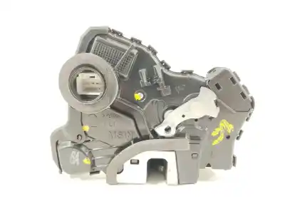 Автозапчасти б/у замок левой передней двери за toyota auris (_e18_) 1.4 d-4d (nde180_) ссылки oem iam 6904002210  