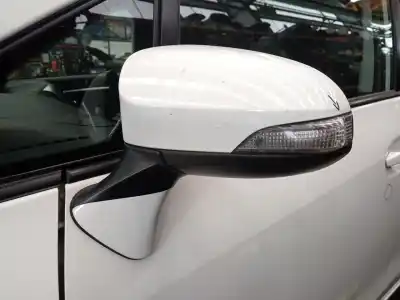 Pezzo di ricambio per auto di seconda mano  per TOYOTA VERSO (_R2_)  Riferimenti OEM IAM   