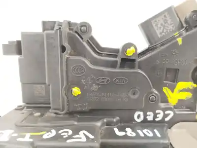 Автозапчастина б/у замок дверей заднього лівого для kia ceed (cd) 1.6 crdi 115 eco-dynamics+ посилання на oem iam 81410j7000  