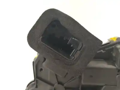 Автозапчастина б/у замок передніх дверей лівий для skoda fabia combi active посилання на oem iam 5tb837015c  