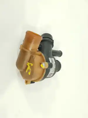Second-hand car spare part thermostat for land rover range rover sport ii (l494) 3.0 tdv6 4x4 oem iam references hpla8575ab