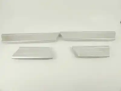 Second-hand car spare part decorative moulding for land rover range rover sport ii (l494) 3.0 tdv6 4x4 oem iam references cpla13201ad
