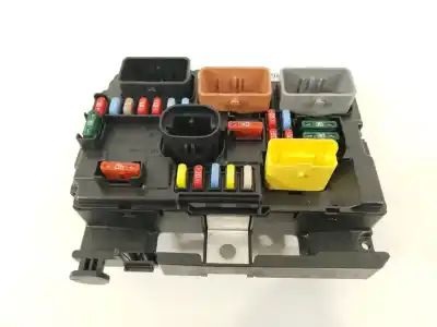 Second-hand car spare part fuse box unit for citroen c3 ii (sc_) 1.4 hdi 70 (sc8hzc, sc8hr0, sc8hp4) oem iam references 9667199780