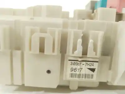 Second-hand car spare part fuse box unit for toyota auris (_e15_) 1.4 (zze150_) oem iam references 8273002150a 02117j19 