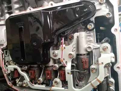 Автозапчастина б/у коробка передач для mazda 6 ranchera familiar (gj, gl) 2.2 d (gj2fw) посилання на oem iam gwdl0 sh06d 3tr0232821