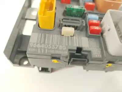 Pezzo di ricambio per auto di seconda mano scatola relè/fusibili per peugeot 207/207+ (wa_, wc_) 1.4 hdi riferimenti oem iam 9664055780   Pezzo di ricambio per auto di seconda mano scatola relè/fusibili per peugeot 207/207+ (wa_, wc_) 1.4 hdi riferimenti oem iam 9664055780