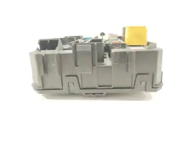 Second-hand car spare part fuse box unit for opel astra h gtc (a04) 1.7 cdti (l08) oem iam references 13222173 5dk00866933 