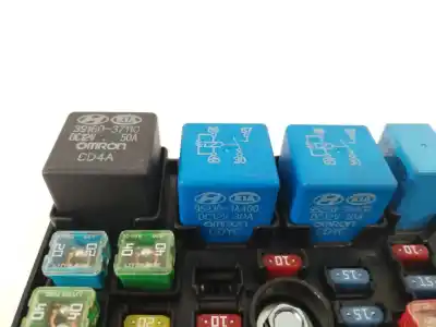 Second-hand car spare part fuse box unit for kia cee'd sw (ed) 1.6 crdi 90 oem iam references 919501h040  