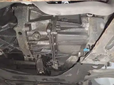 Автозапчастина б/у коробка передач для renault clio iii confort expression посилання на oem iam jh3172  
