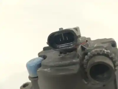 Автозапчастина б/у ліва протитутмана для toyota auris (_e15_) 1.4 (zze150_) посилання на oem iam 812200d041  