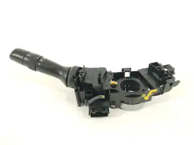 Tweedehands auto-onderdeel  voor TOYOTA AVENSIS (T27)  OEM IAM-referenties 0519017F373  
