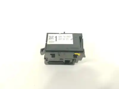 Peça sobressalente para automóvel em segunda mão botão / interruptor elevador vidro dianteiro direito por mazda cx-30 zenith referências oem iam bdgf66370  