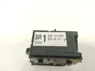 Peça sobressalente para automóvel em segunda mão botão / interruptor elevador vidro dianteiro direito por mazda cx-30 zenith referências oem iam bdgf66370  