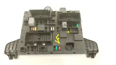 Second-hand car spare part Fuse Box Unit for OPEL ASTRA J (P10) 1.7 CDTI (68) OEM IAM references 13302300 365927271 1110021AA