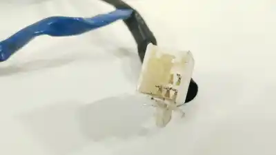 Second-hand car spare part right side door lock for mazda 5 (cw) luxury oem iam references c515723l1  