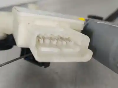 Pezzo di ricambio per auto di seconda mano alzacristalli anteriore destro per citroen c4 picasso ii 1.6 bluehdi 120 riferimenti oem iam 9675924680  
