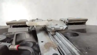 İkinci el araba yedek parçası ön sag pencere regülatörü için ford fiesta vi (cb1, ccn) 1.4 tdci oem iam referansları 8a61a045h16ag 8a6114553a 
