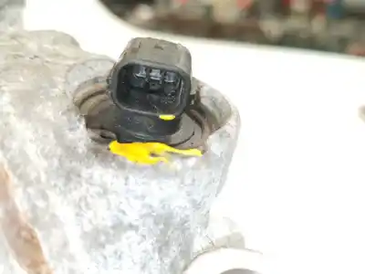 Second-hand car spare part air conditioning compressor for kia cee´d business oem iam references 97701a6701 kj4d2587 