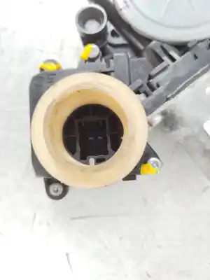 Pezzo di ricambio per auto di seconda mano alzacristalli anteriore sinistro per toyota auris (_e15_) 2.0 d-4d (ade150_) riferimenti oem iam 8572002230a 8570202020 