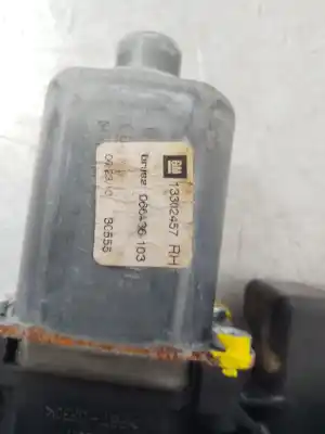 Автозапчастина б/у регулятор переднього правого скла для opel astra j lim. selective business посилання на oem iam 13350760 13302457 915368103