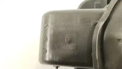 Автозапчасти б/у наружная крышка топлива за seat leon (5f1) fr ссылки oem iam 5f4809905f 5f4809905g 7p0810773d